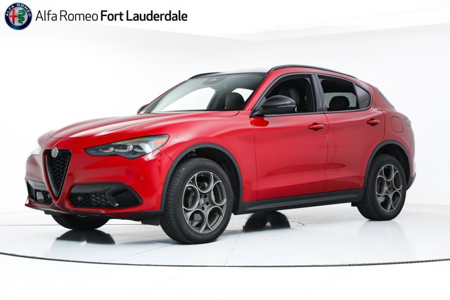 2025 Alfa Romeo Stelvio
