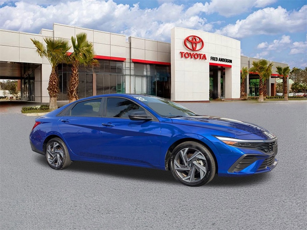 2025 Hyundai Elantra SEL Sport