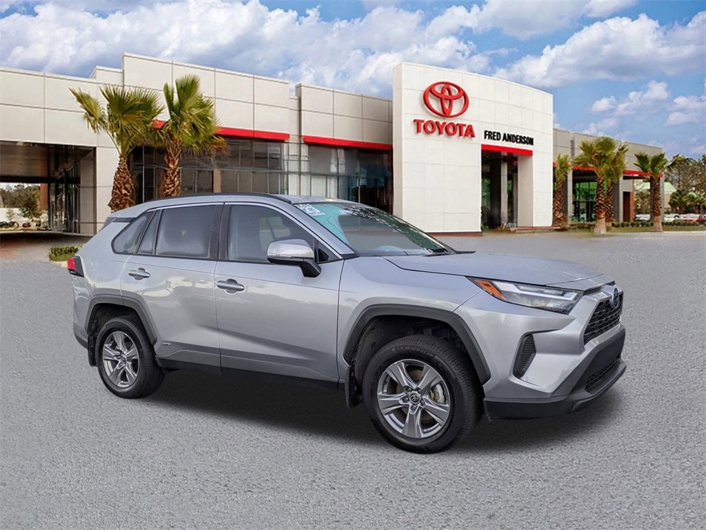 2023 Toyota RAV4 XLE