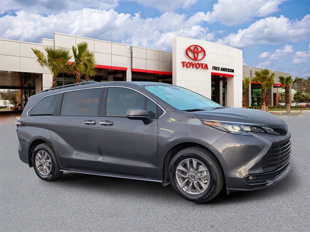 2025 Toyota Sienna
