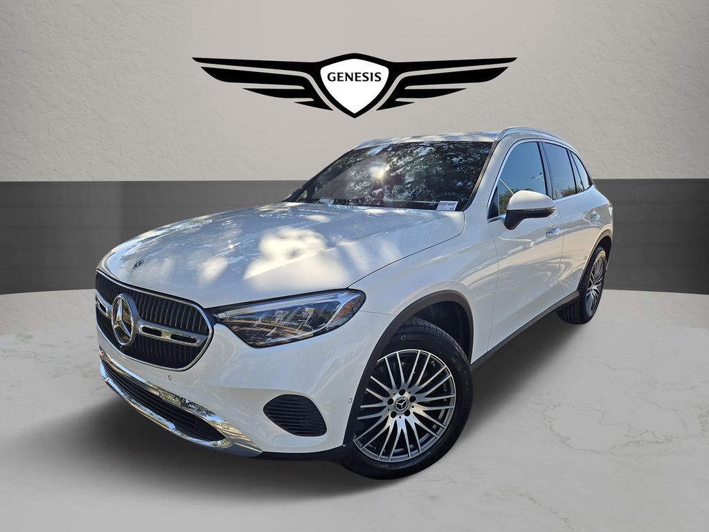 2025 Mercedes-Benz GLC