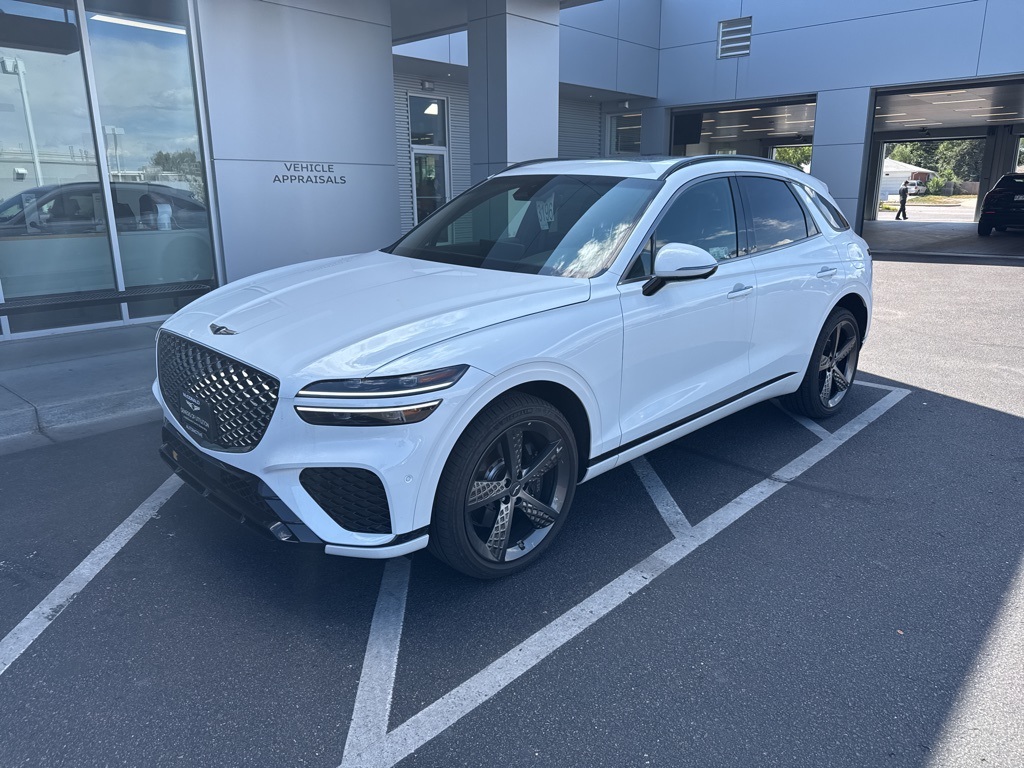 2025 Genesis Gv70