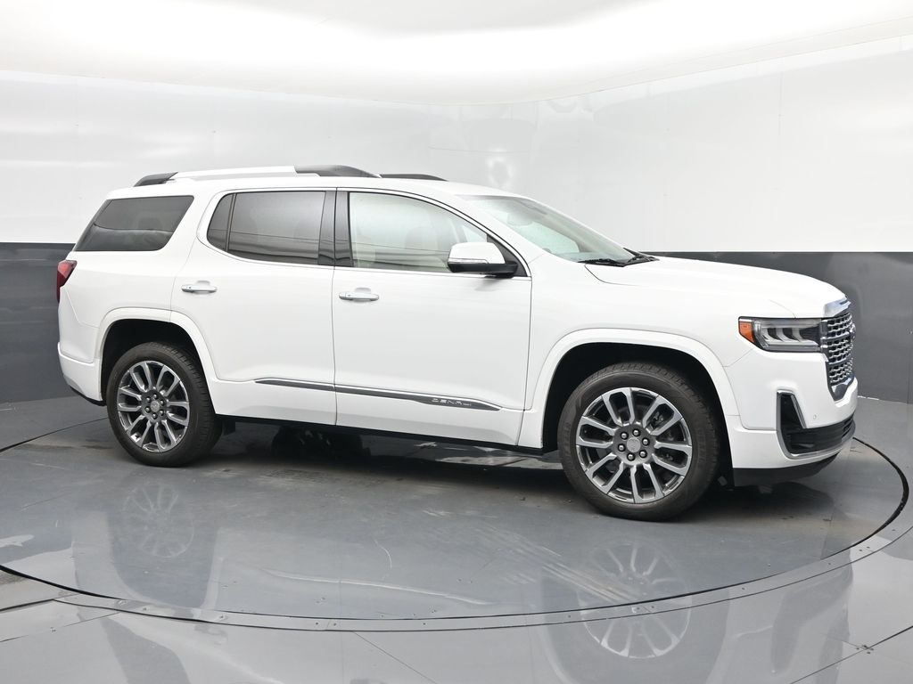 2022 GMC Acadia