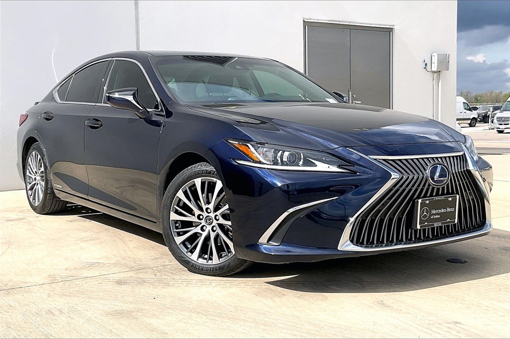 2020 Lexus ES