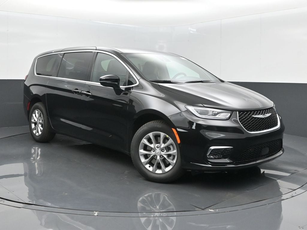 2026 Chrysler Pacifica