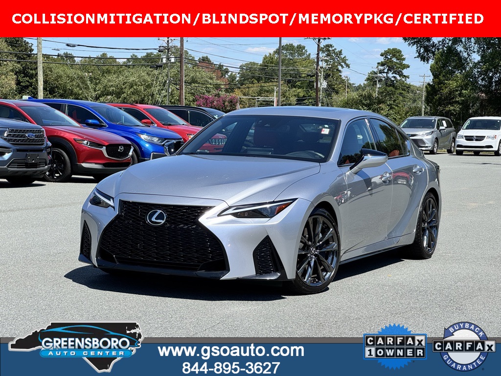 2023 Lexus IS