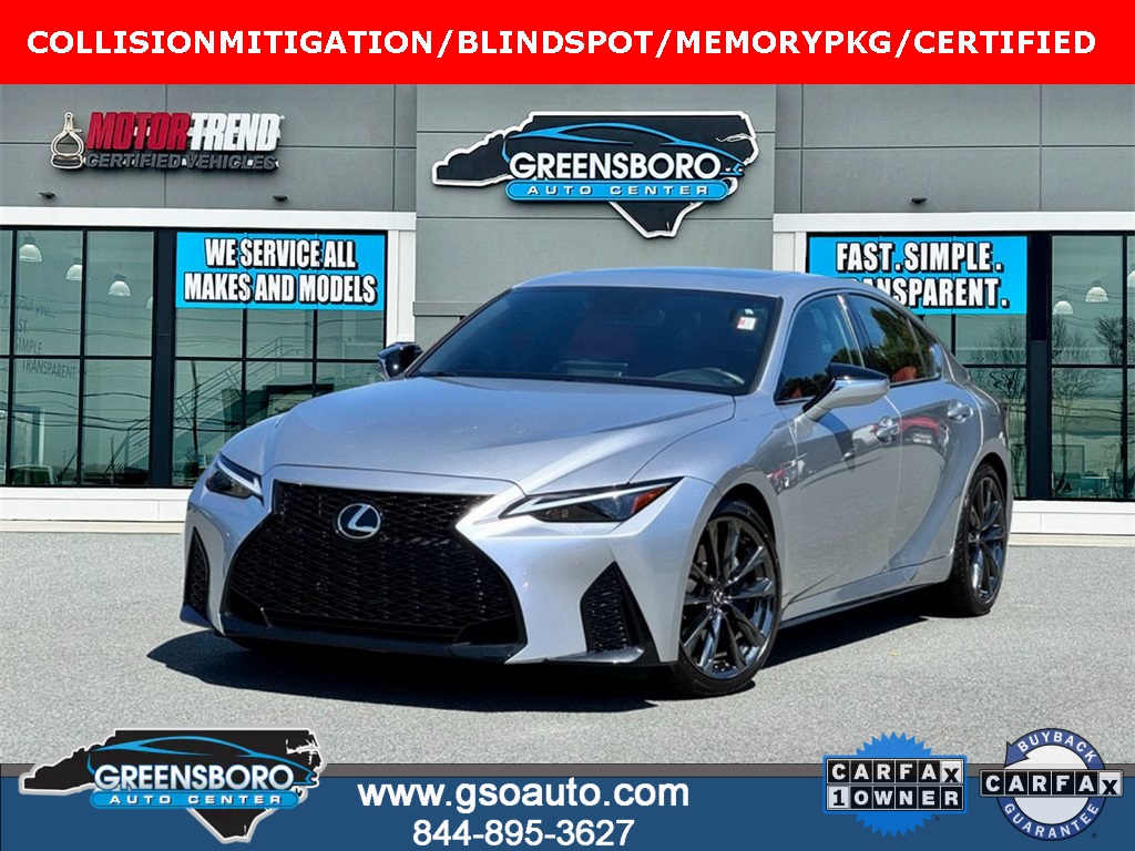 2023 Lexus IS