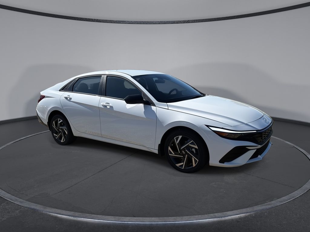 2025 Hyundai Elantra Hybrid