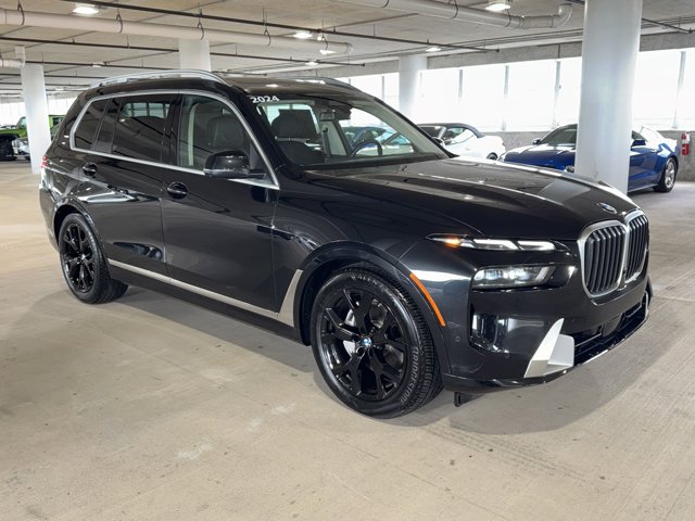 2024 BMW X7