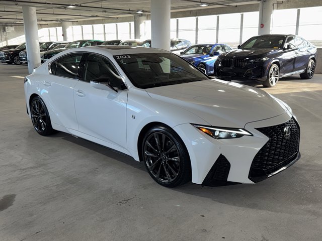 2023 Lexus IS