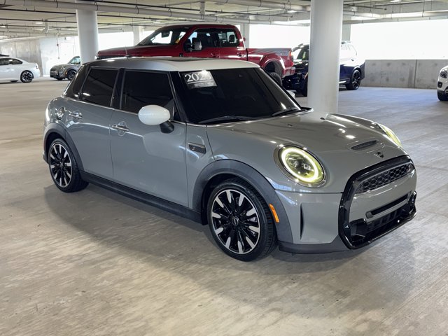 2023 MINI Hardtop 4 Door