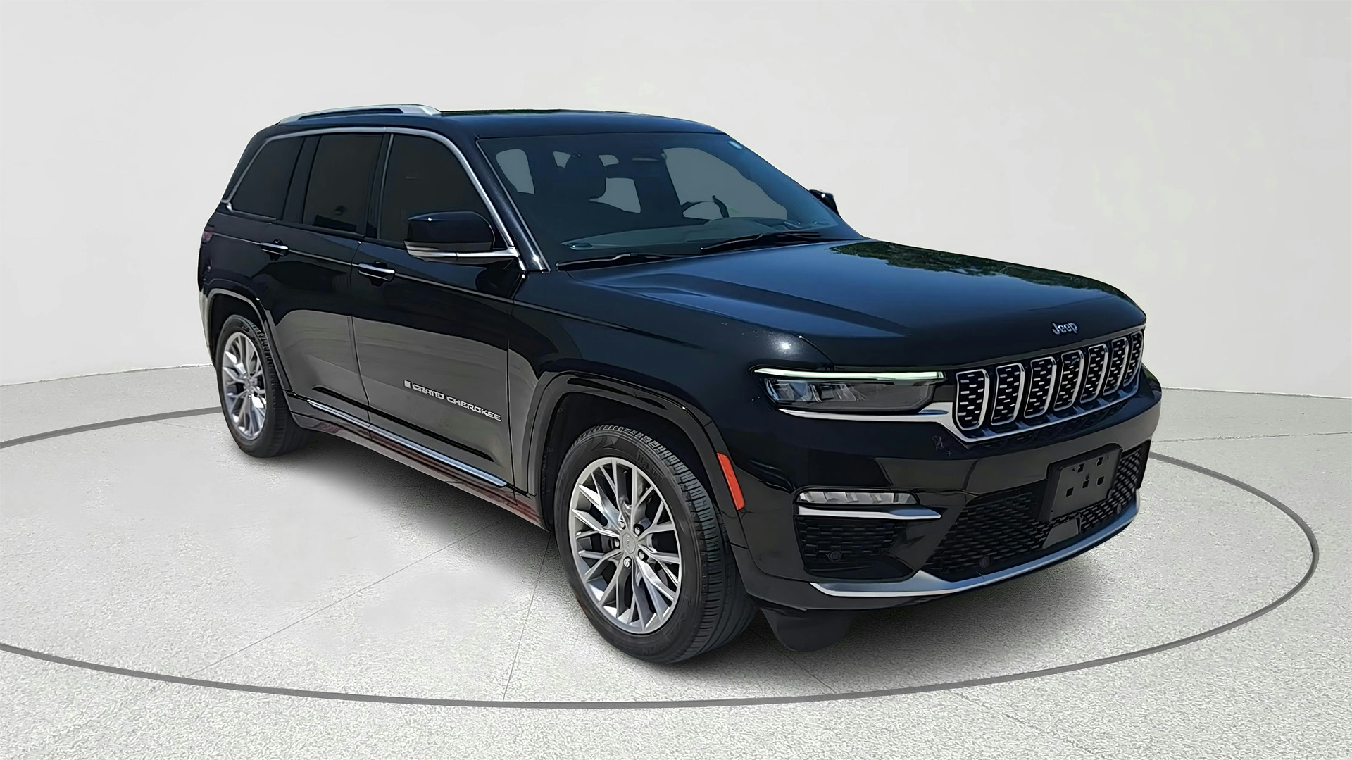 2023 Jeep Grand Cherokee Summit