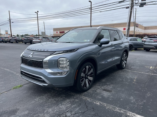 2025 Mitsubishi Outlander SEL