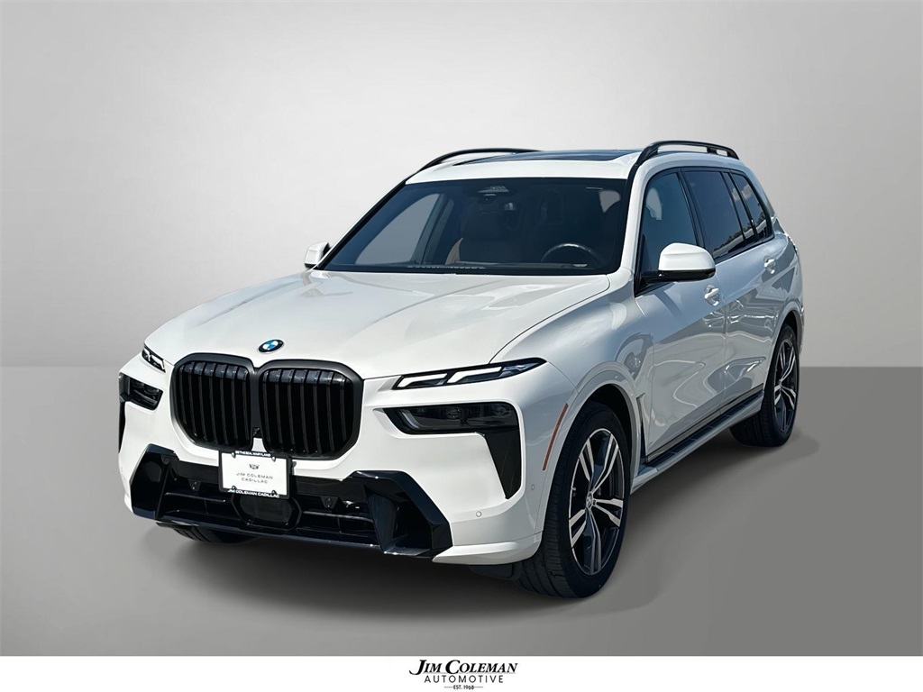 2023 BMW X7