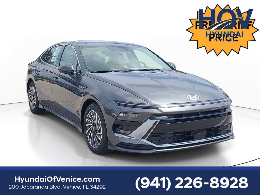 2025 Hyundai Sonata Hybrid