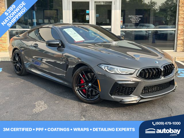 2022 BMW M8