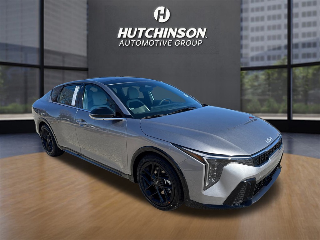 2025 Kia K4 GT-Line Turbo