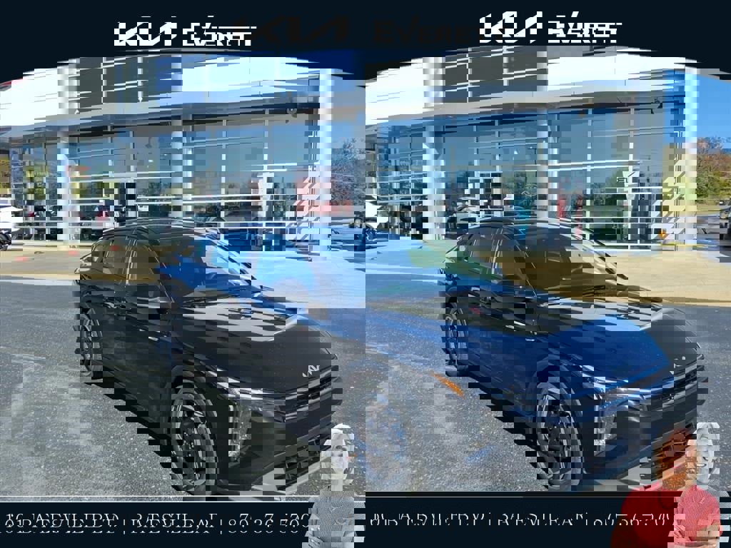 2025 Kia K4 EX
