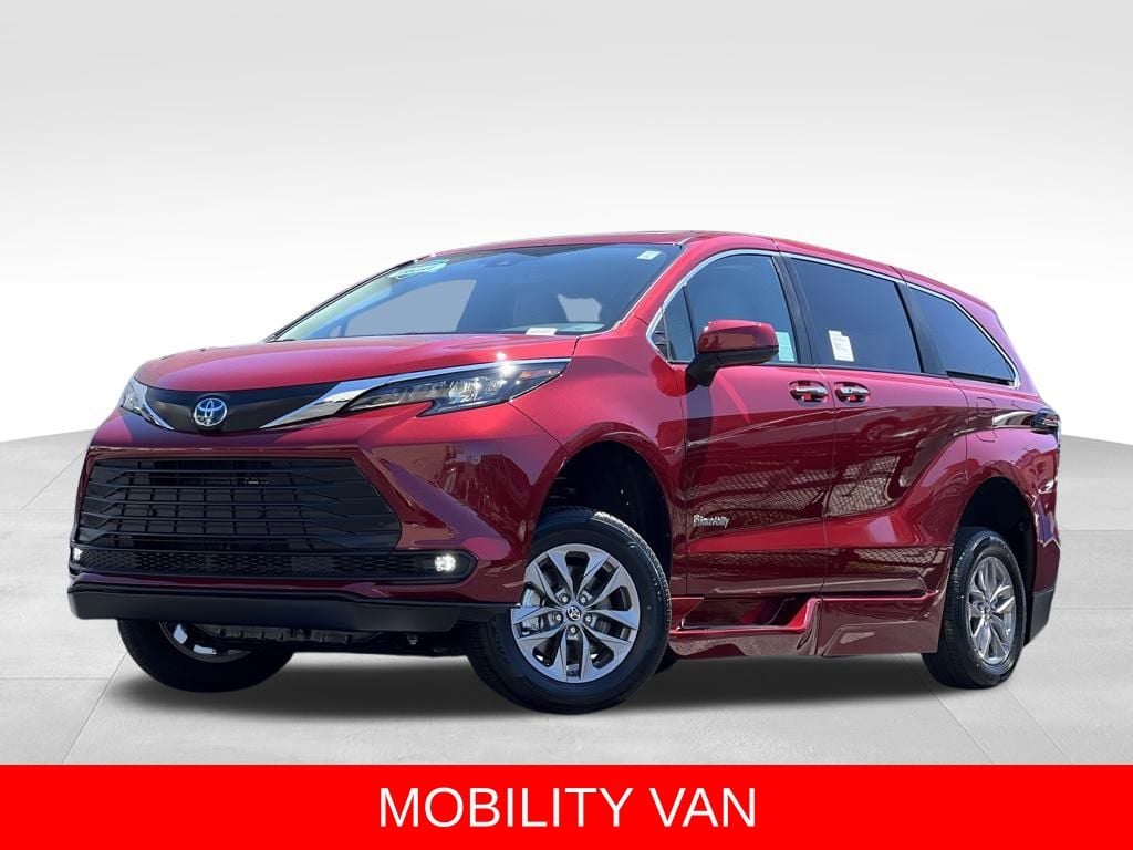 2025 Toyota Sienna