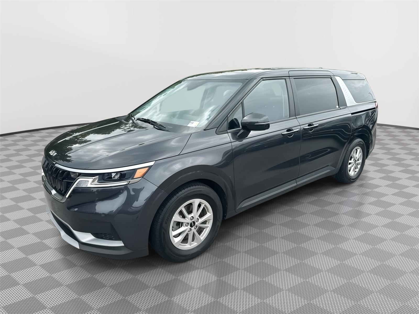 2024 Kia Carnival