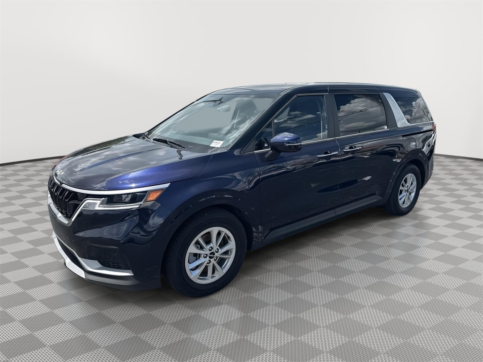 2024 Kia Carnival