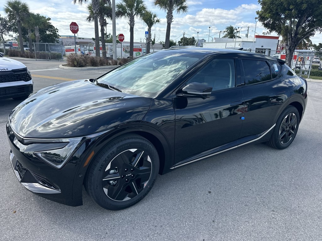 2025 Kia EV6 Wind RWD
