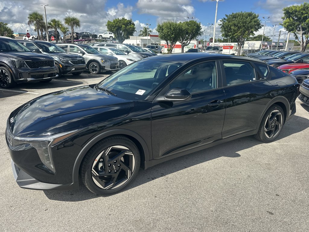 2025 Kia K4