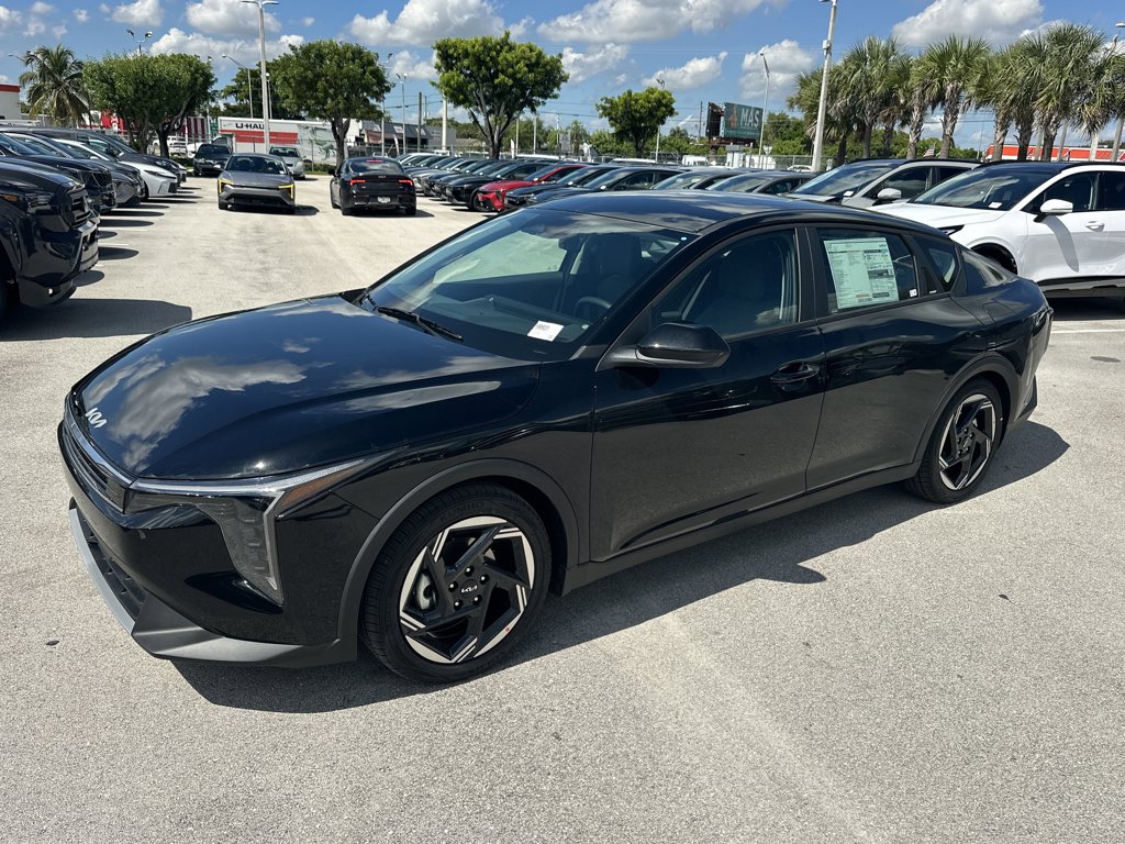 2025 Kia K4 EX