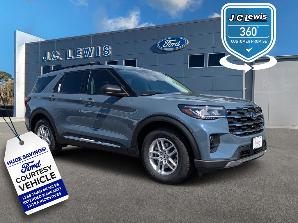 2025 Ford Explorer