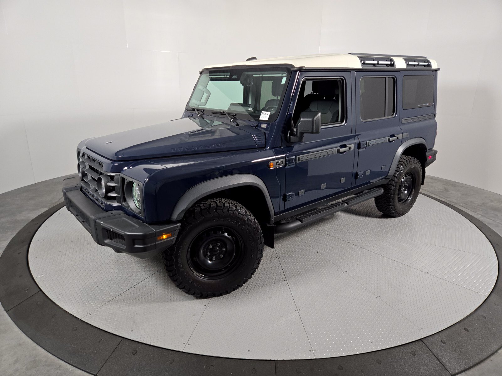 Feature Score Icon Used INEOS Grenadier for Sale (with Photos) | U.S. News & World Report