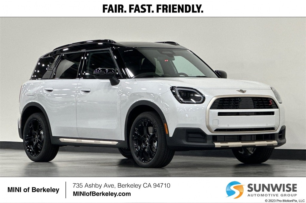 2025 MINI Countryman Base