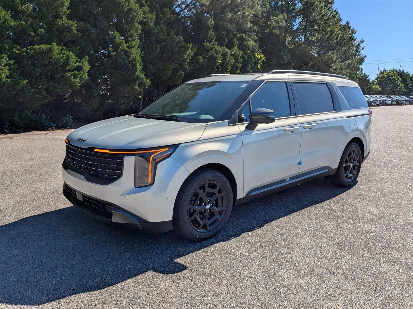 2025 Kia Carnival Hybrid