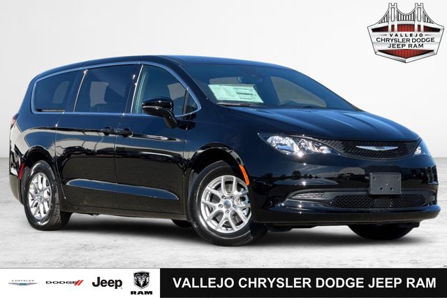 2025 Chrysler Voyager