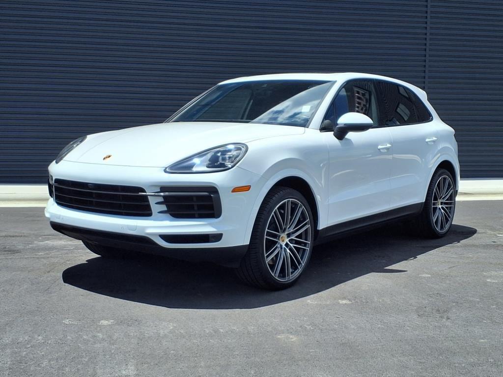 2023 Porsche Cayenne base
