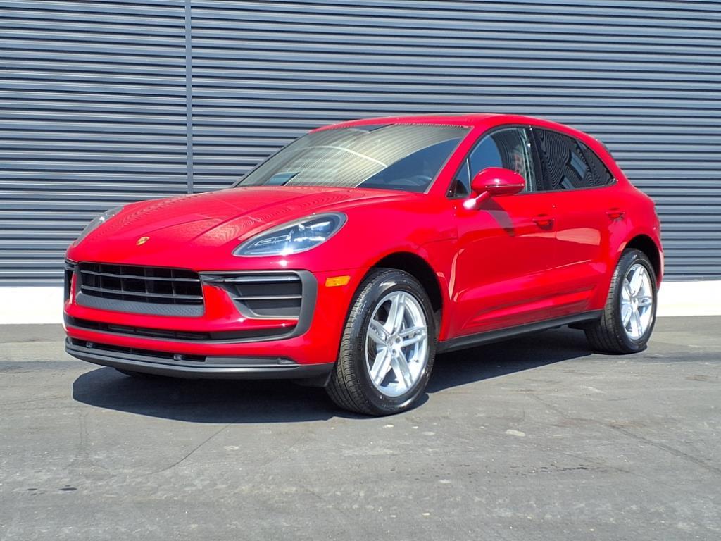 2022 Porsche Macan
