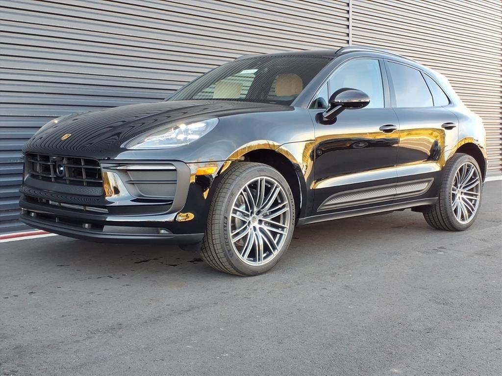 2026 Porsche Macan T Black for sale