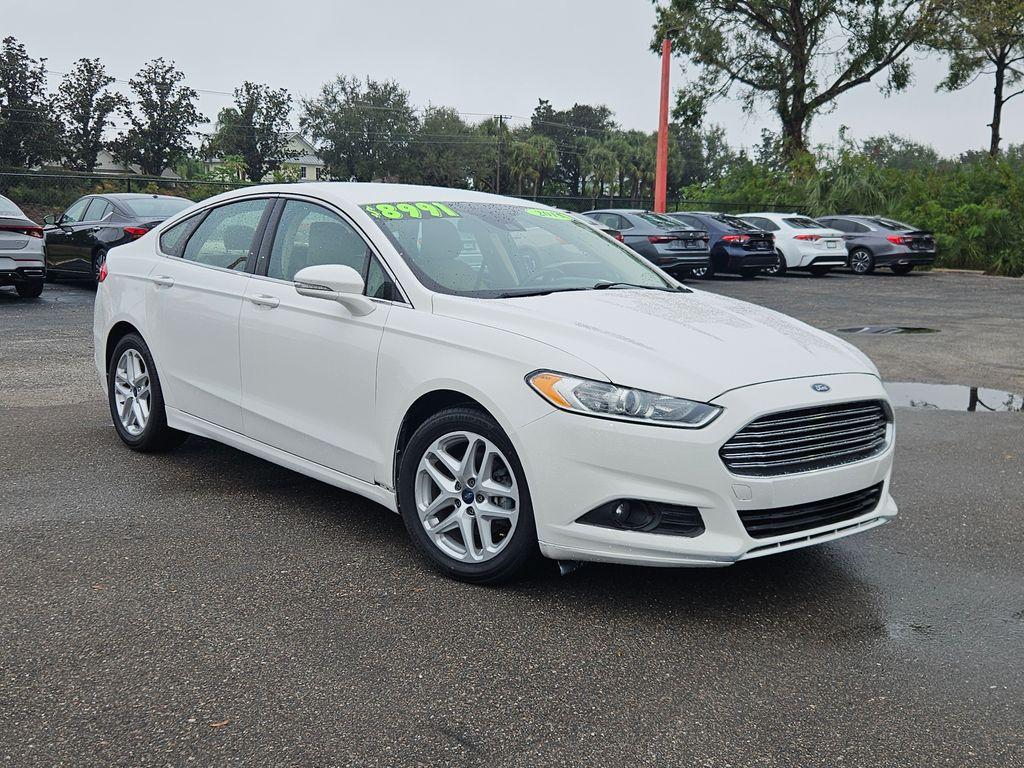 2015 Ford Fusion SE
