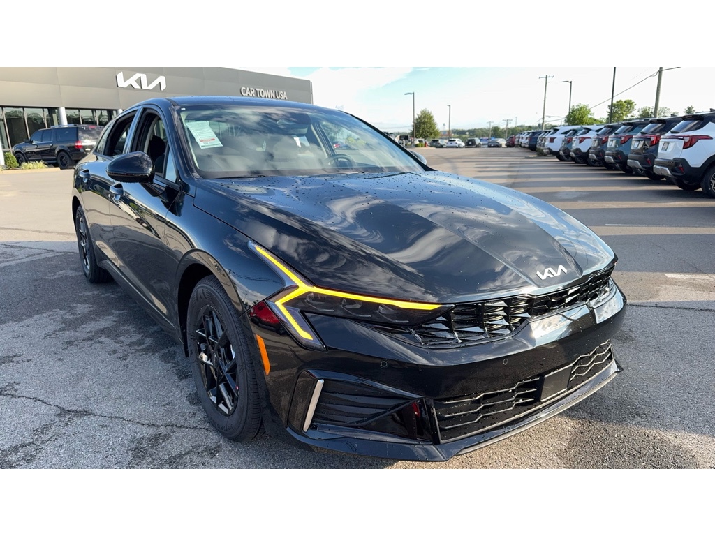 2026 Kia K5
