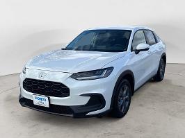 2026 Honda HR-V with Platinum White Pearl Exterior