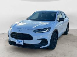 2026 Honda HR-V with Platinum White Pearl Exterior