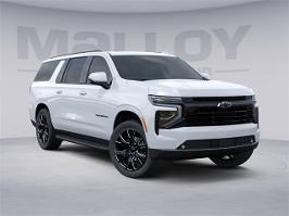 2026 Chevrolet Suburban with Summit White Exterior