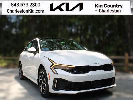 2026 Kia K5 with SNOW WHITE PEARL Exterior