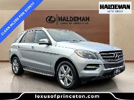 2014 Mercedes-Benz M-Class with Iridium Silver Exterior
