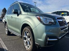 2017 Subaru Forester with Jasmine Green Metallic Exterior