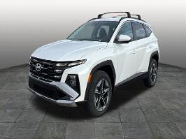 2026 Hyundai Tucson Hybrid with Creamy White Pearl Exterior