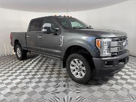 2017 Ford Super Duty F-250 SRW with magnetic Exterior