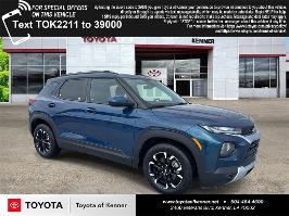 2021 Chevrolet Trailblazer with Pacific Blue Metallic Exterior