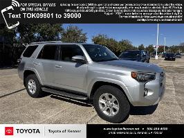 2015 Toyota 4Runner with Classic Silver Metallic Exterior