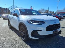 2023 Honda HR-V with Platinum White Pearl Exterior