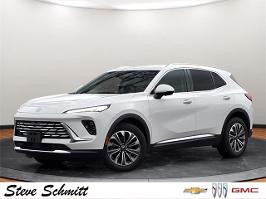 2025 Buick Envision with Summit White Exterior